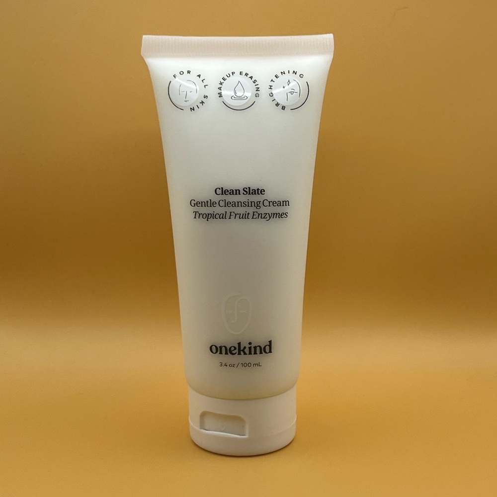 Onekind - Clean Slate Gentle Cleansing Cream - Tropical Fruit Enzymes